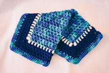 Load image into Gallery viewer, Blue Ocean Waves Inspired Cat Mat