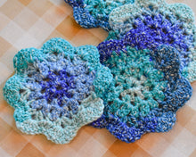 Load image into Gallery viewer, Ocean Blue & Teal Floral-Inspired Colorful Coasters (Set of 4)