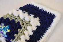 Load image into Gallery viewer, Navy & Fuzzy White Cat Mat