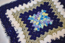 Load image into Gallery viewer, Navy & Fuzzy White Cat Mat