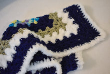 Load image into Gallery viewer, Navy & Fuzzy White Cat Mat