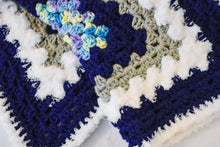 Load image into Gallery viewer, Navy & Fuzzy White Cat Mat