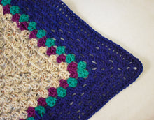 Load image into Gallery viewer, Navy & Aran Fleck Speckled Cream Cat Mat