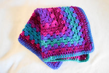 Load image into Gallery viewer, Nebula Blue & Purple Crochet Cat Mat