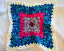 Load image into Gallery viewer, Neon Pink & Bright Gradient Blue Crochet Cat Mat