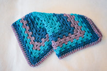 Load image into Gallery viewer, Blue & Purple Variegated Cat Mat