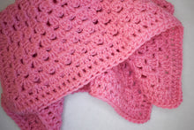 Load image into Gallery viewer, Pink Crochet Cat Mat