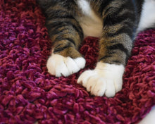 Load image into Gallery viewer, Velvet Burgundy Crochet Cat Mat
