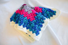 Load image into Gallery viewer, Neon Pink & Bright Gradient Blue Crochet Cat Mat