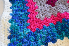 Load image into Gallery viewer, Neon Pink & Bright Gradient Blue Crochet Cat Mat