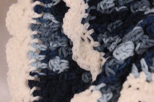 Shelled Navy Blues Cat Mat