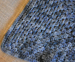 Gradient Gray Crochet Cat Mat