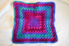 Load image into Gallery viewer, Nebula Blue &amp; Purple Crochet Cat Mat
