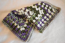 Load image into Gallery viewer, Purple &amp; Mossy Green Crochet Cat Mat
