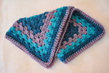 Load image into Gallery viewer, Blue &amp; Purple Variegated Cat Mat
