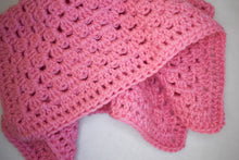 Load image into Gallery viewer, Pink Crochet Cat Mat
