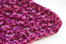 Load image into Gallery viewer, Velvet Burgundy Crochet Cat Mat
